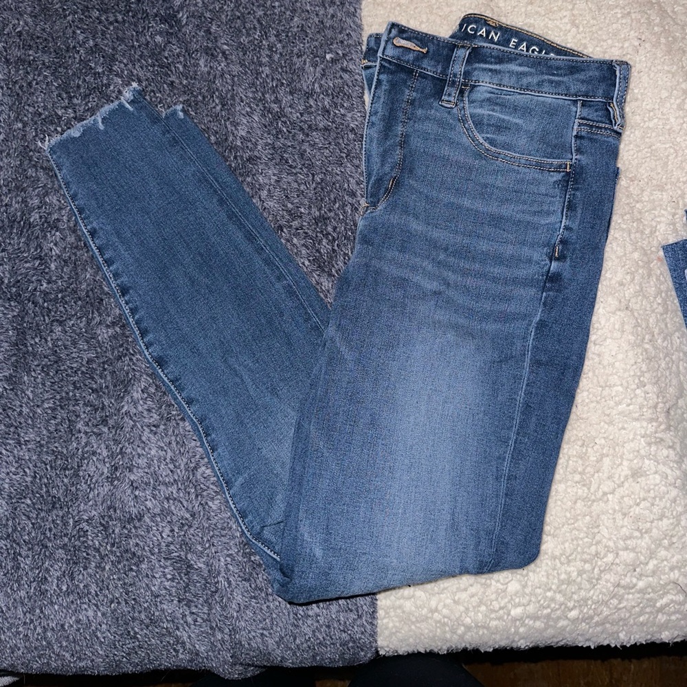 American Eagle Super High Rise Jegging - Picture 4 of 4